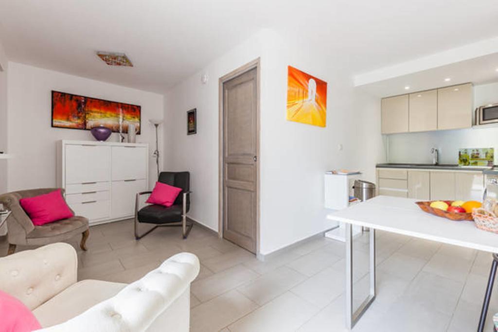 Maison De Vacances - Casa Mezanaccia Avec Terrasse Fleurie Meuble Tourisme 3 Etoiles Santa-Lucia-di-Tallano Екстериор снимка